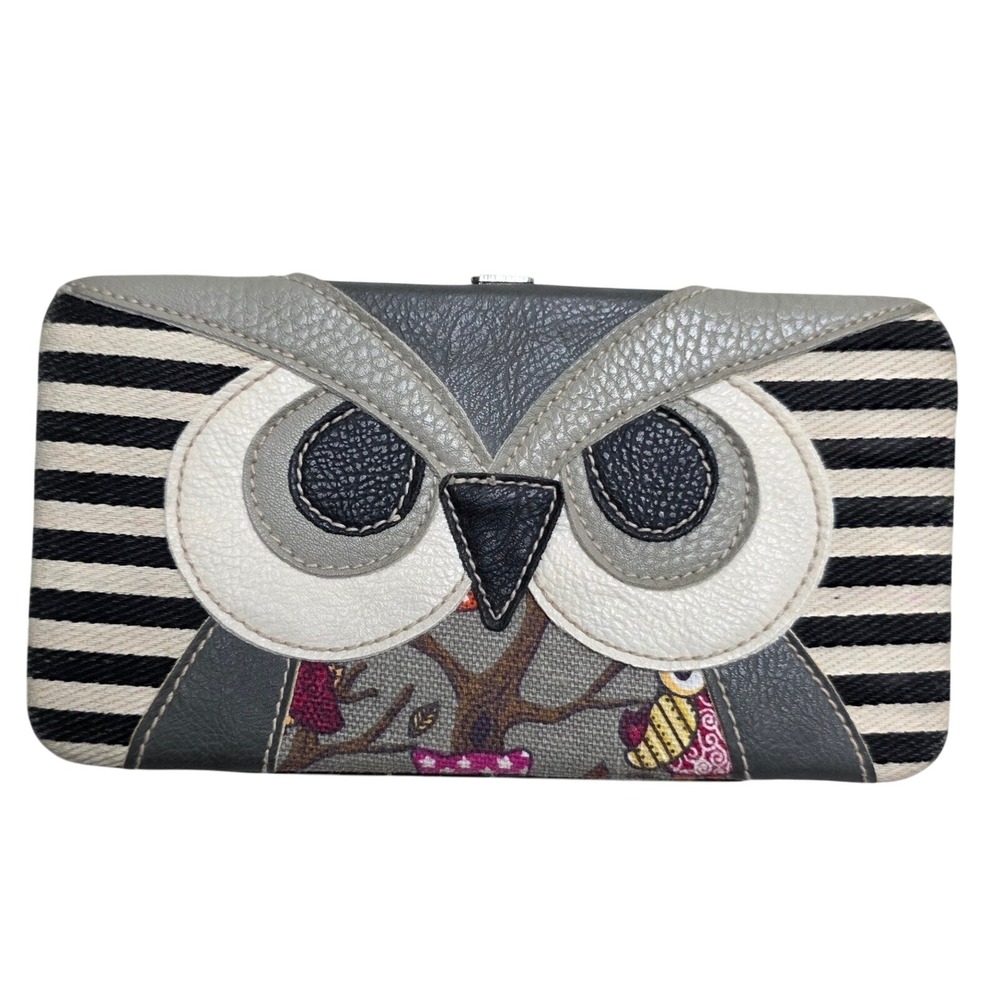 Gray Owl Face Striped Canvas Faux Leather Frame Wallet with Phone Pocket